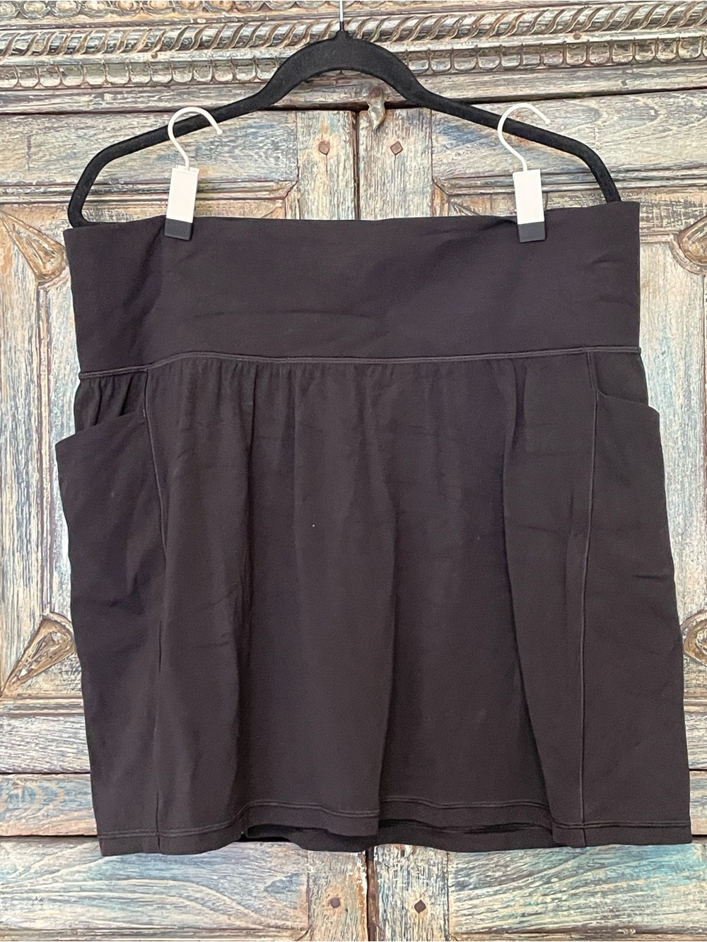 Athleta Brown Stretch Skort with Logo Print